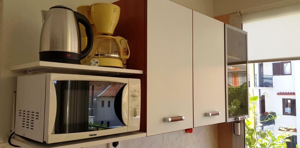 Paradise Beach Apartments Rovinj Exterior photo